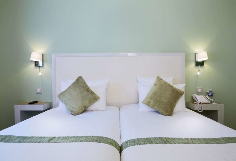 Fotos del hotel Kyriad Paris 18 - Porte De Clignancourt - Montmartre:  16