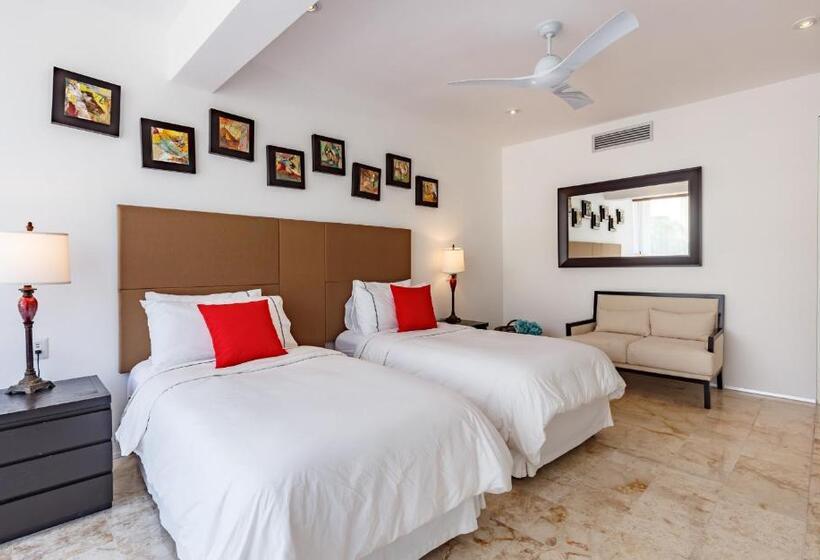 Magia Beachside Condo