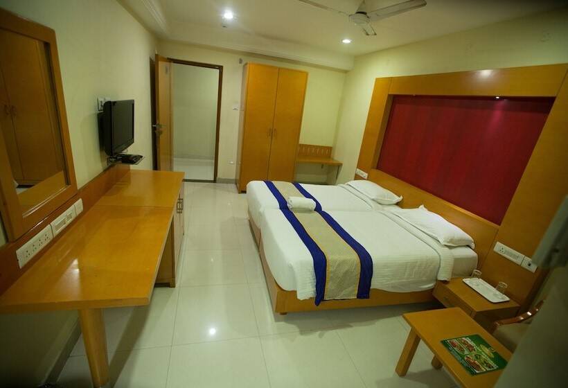 هتل Mahalaya Residency