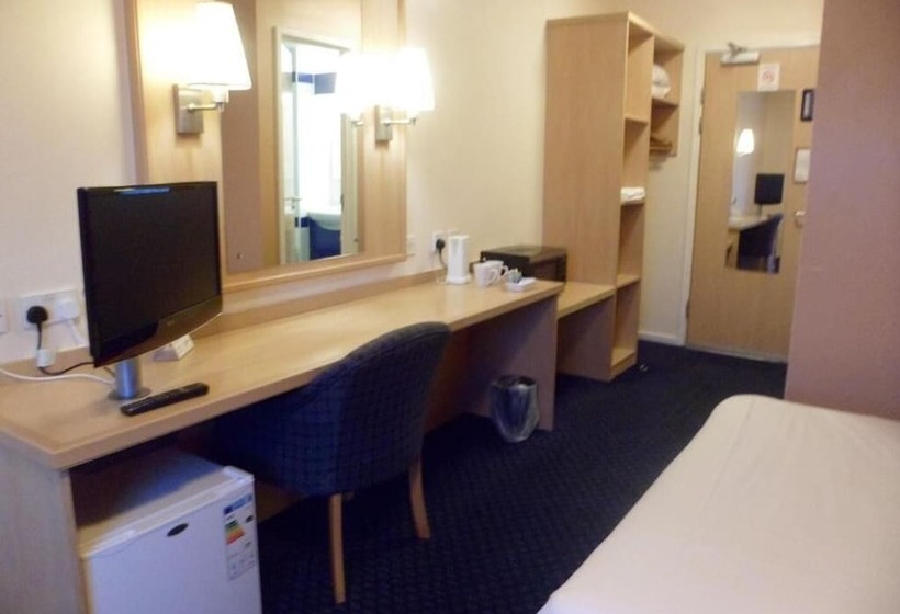 هتل Metro Inns Huddersfield