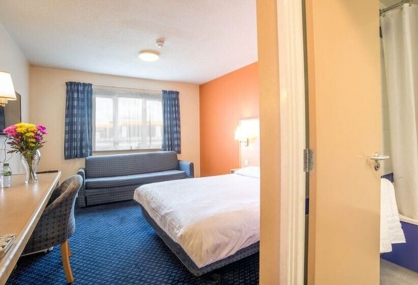 هتل Metro Inns Huddersfield