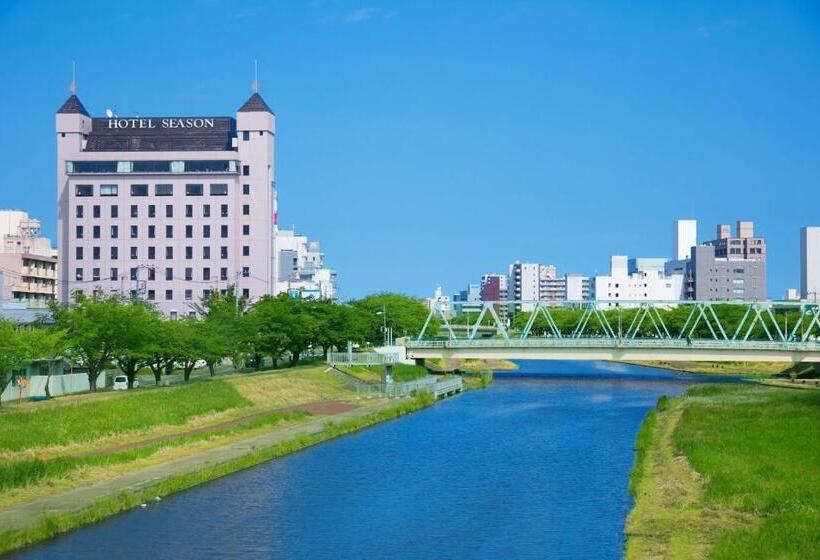 Mito Hotel Season