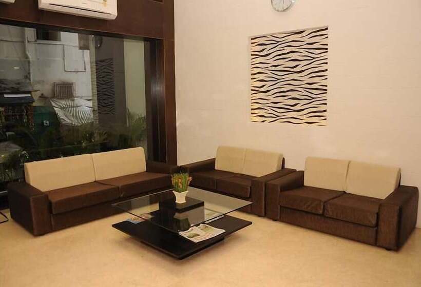 هتل Pearl International