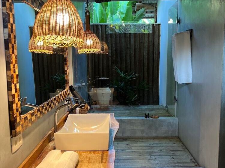 هتل Soleluna Casa Pousada