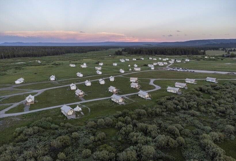 فندق Under Canvas West Yellowstone
