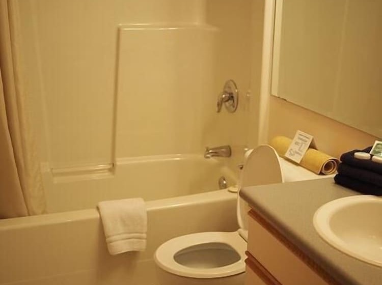 هتل Whale S Tail Guest Suites