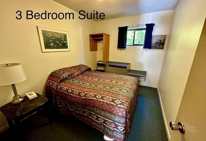 هتل Whale S Tail Guest Suites