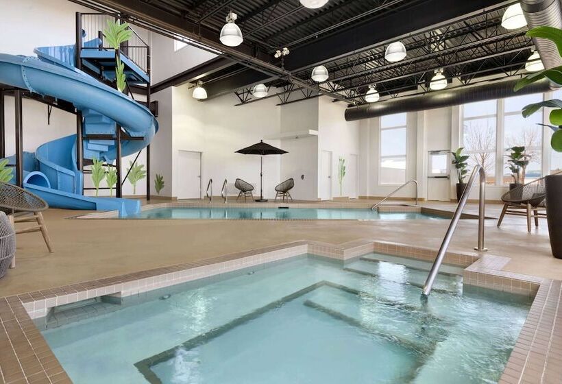 Microtel Inn & Suites By Wyndham Estevan