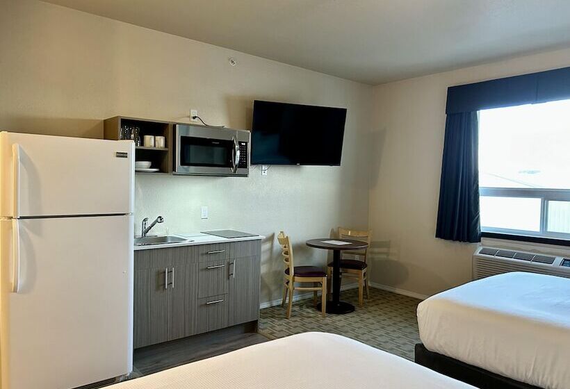 מוטל High Point Inn & Suites Peace River