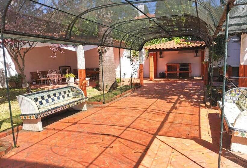 پانسیون Botanique Guesthouse