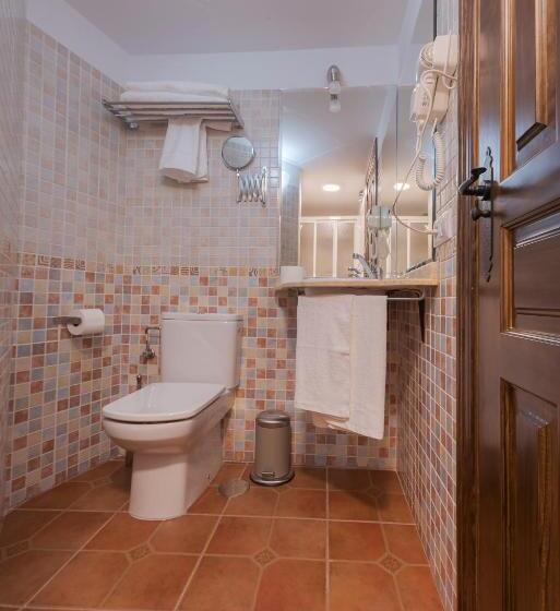 تختخواب و صبحانه Hostal El Griel No Disponemos De Recepción Física