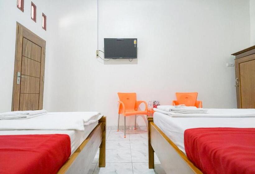 בית מלון כפרי Reddoorz @ Seputih Jaya Lampung