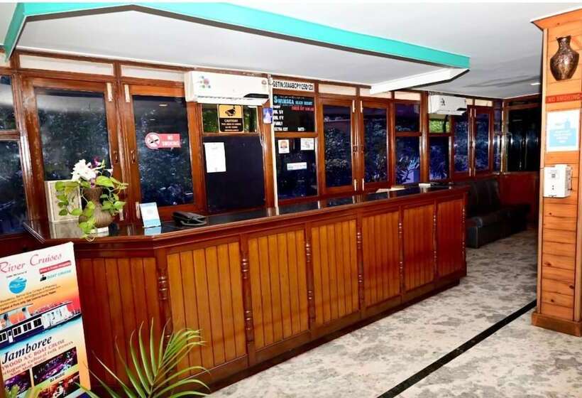 호텔 Swim Sea Beach Resort, Panjim