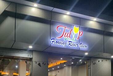 Tulip Flowing River View Hotel