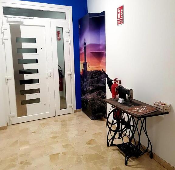 پانسیون Hostal Pabellón