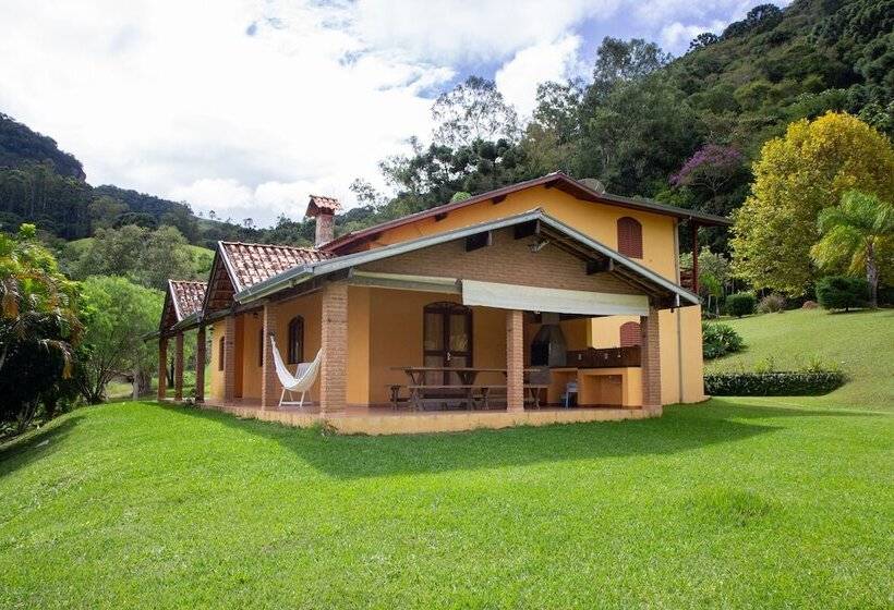 بنسيون Pousada Vitória