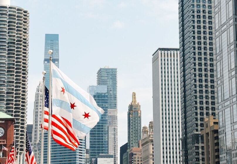 هتل Voco Chicago Downtown, An Ihg