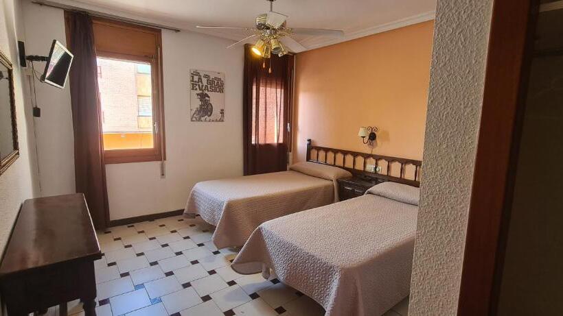 پانسیون Hostal El Molino