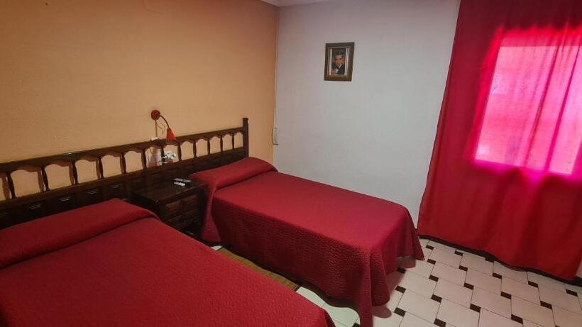 پانسیون Hostal El Molino