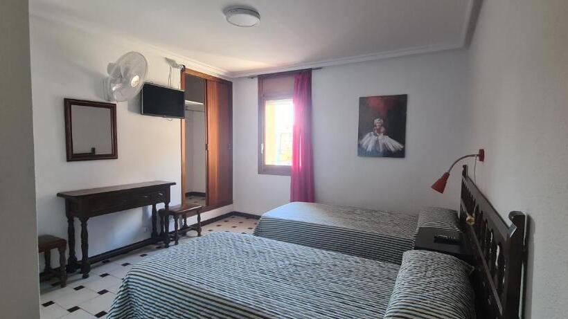 پانسیون Hostal El Molino