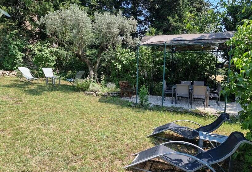 膳宿费 La Cassine, Gîte Des Lucioles En Provence