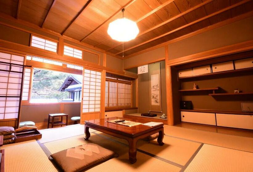 ریوکان 高野山 宿坊 龍泉院  Koyasan Shukubo Ryusenin