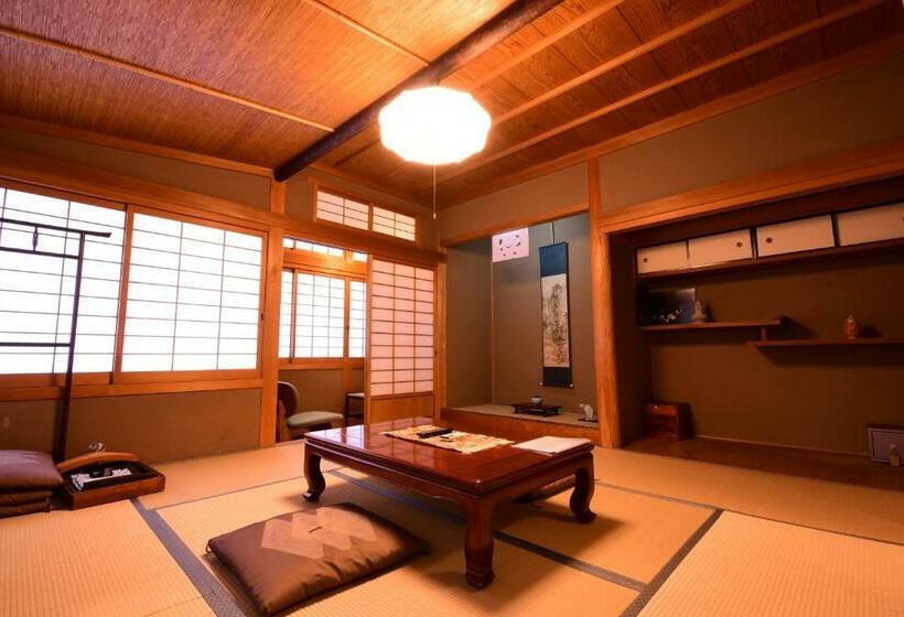 ریوکان 高野山 宿坊 龍泉院  Koyasan Shukubo Ryusenin