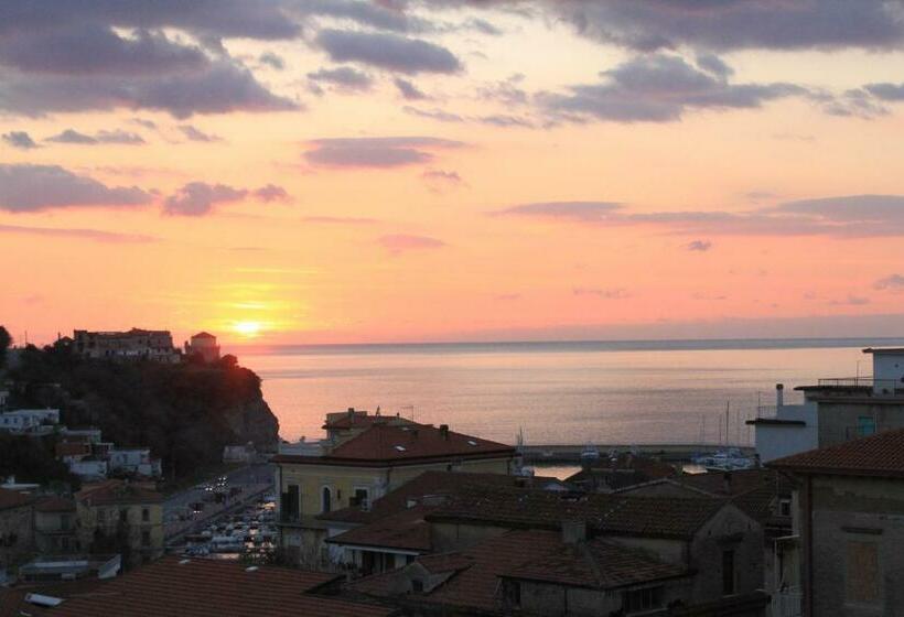 تختخواب و صبحانه Cilento Suite   Scaloni