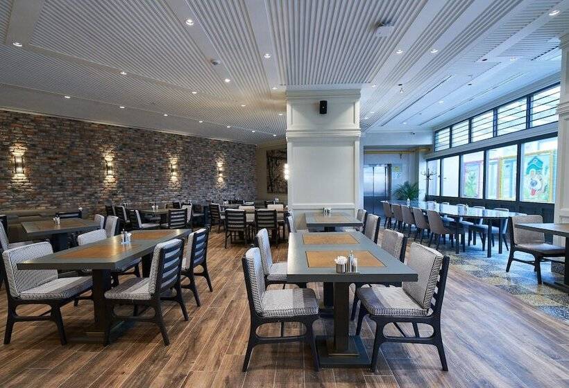 هتل Nova Vista Deluxe & Suites A Member Of Radisson Individuals