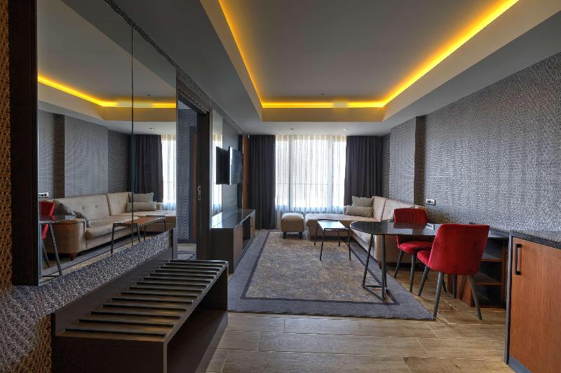 هتل Nova Vista Deluxe & Suites A Member Of Radisson Individuals