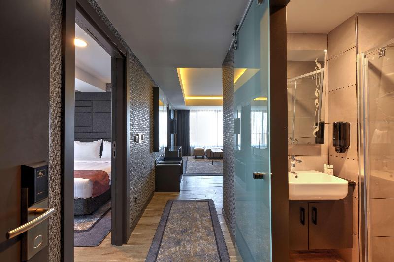 هتل Nova Vista Deluxe & Suites A Member Of Radisson Individuals