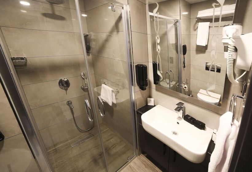 هتل Nova Vista Deluxe & Suites A Member Of Radisson Individuals