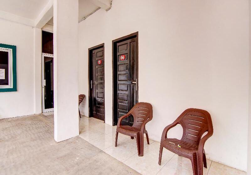 Hotell Oyo 91026 Kasmarani Residence Syariah