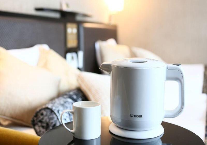 Apa Hotel Takaoka Marunouchi