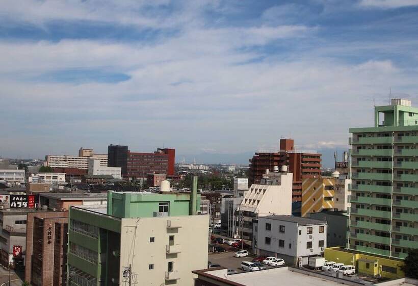 Apa Hotel Takaoka Marunouchi