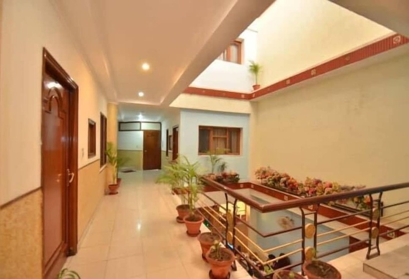 فندق City Plaza 17