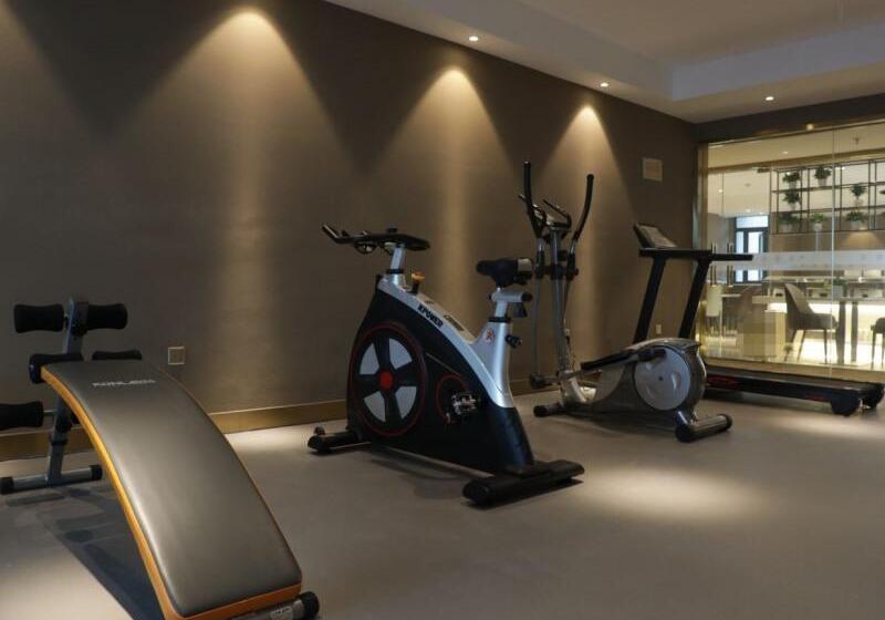 هتل Greentree Inn Yancheng Station