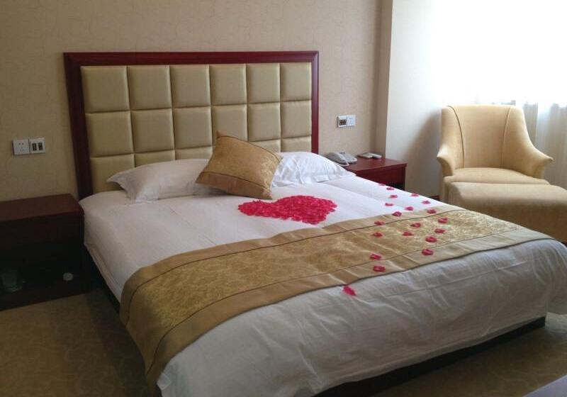 هتل Greentree Inn Yancheng Station