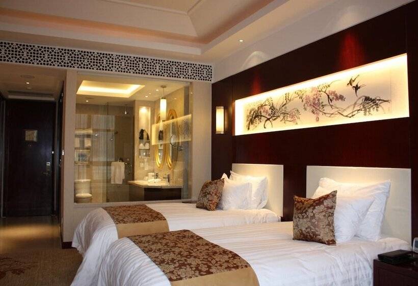Отель New Century Fengming Resort Zaozhuang