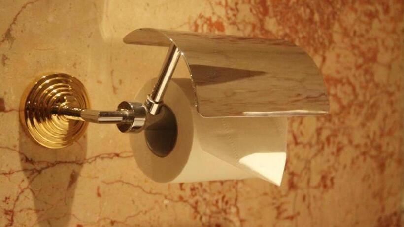 Fotos del hotel Optics Vally Kingdom Plaza:  14