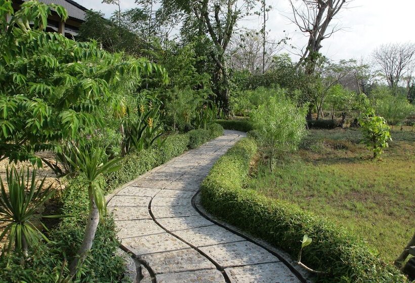 Fotos del hotel Puri Sari Beach:  25