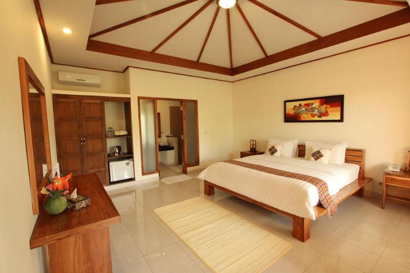 Fotos del hotel Puri Sari Beach:  5