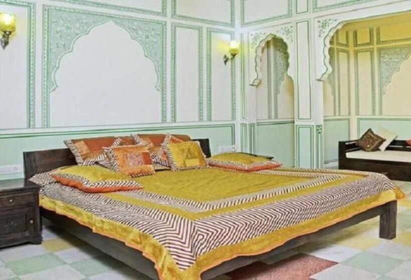 Отель Rani Mahal