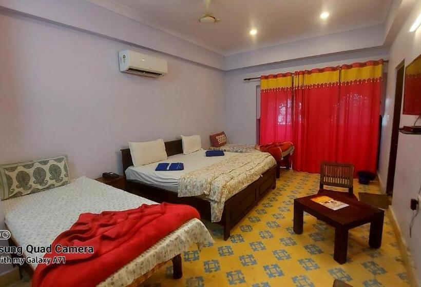 Fotos del hotel Rani Mahal:  8