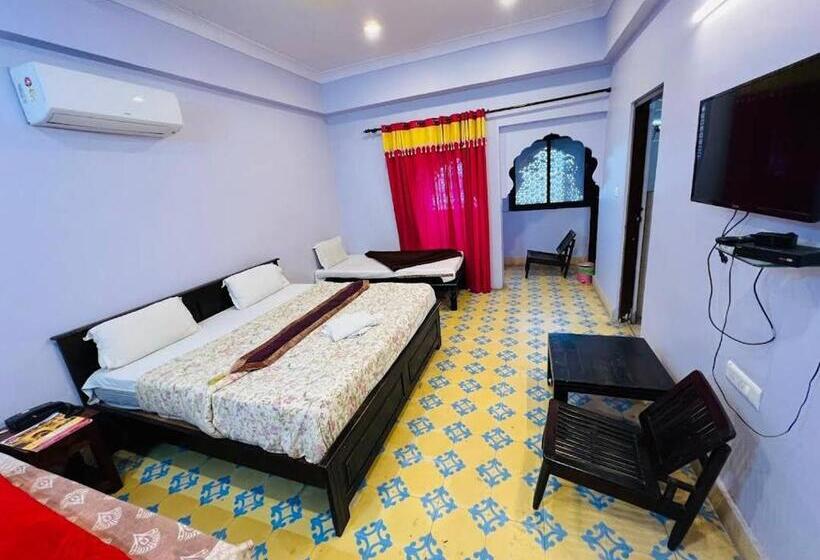 Fotos del hotel Rani Mahal:  14