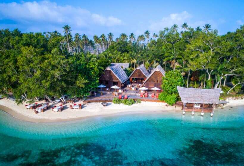 هتل Ratua Private Island Resort