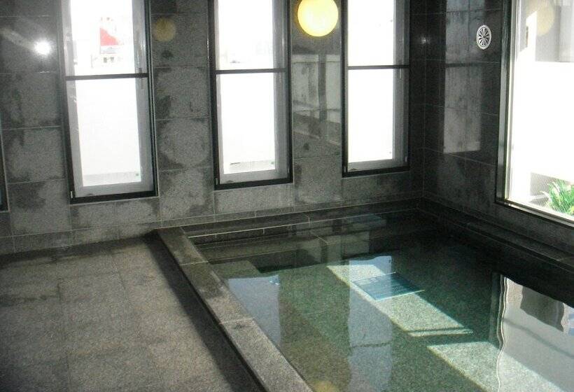 فندق Route Inn Miyazaki Tachibanadori