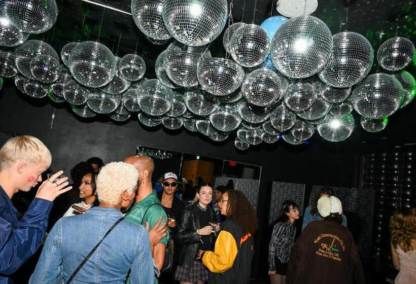 Fotos del hotel Selina Chelsea:  13