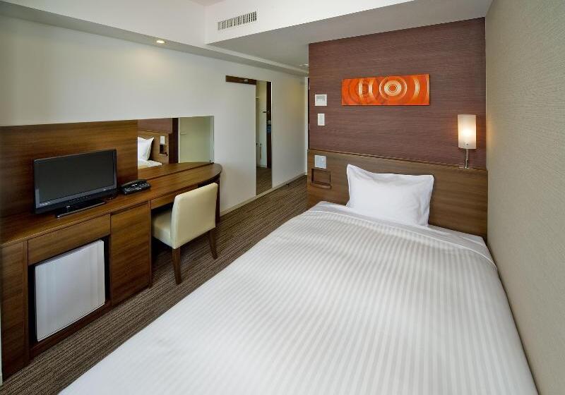 Fotos del hotel Sotetsu Fresa Inn Yokohama Totsuka:  8