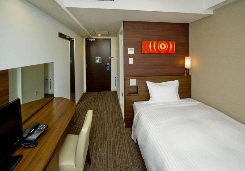 Fotos del hotel Sotetsu Fresa Inn Yokohama Totsuka:  9